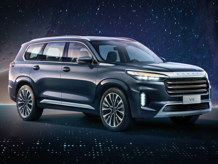 Старт продаж флагманского кроссовера EXEED VX