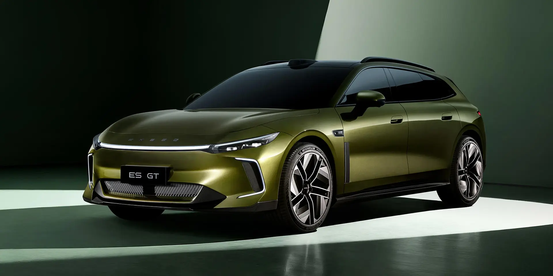 EXEED привезёт на Auto China две премьеры семейства EXLANTIX